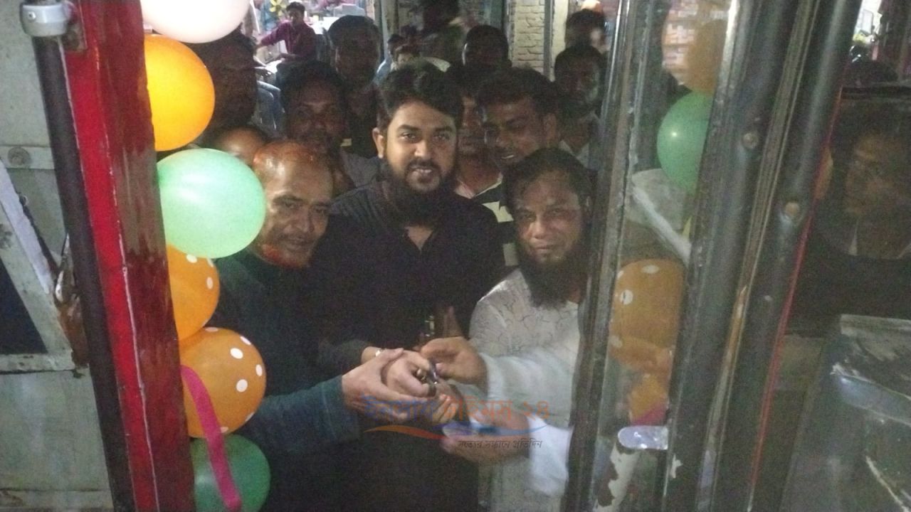 পোরশা-ঠাকুরগাঁও রুটে বিআরটিসি এসি বাস সার্ভিসের শুভ উদ্বোধন, ১৭ই জুলাই থেকে নিয়মিত চলাচল