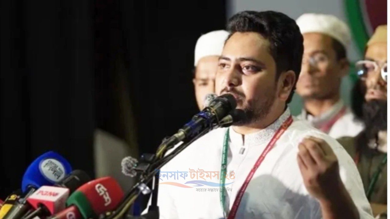 সংবিধান সংশোধন কমিটির নামে প্রহসনের অভিযোগ নাহিদ ইসলামের