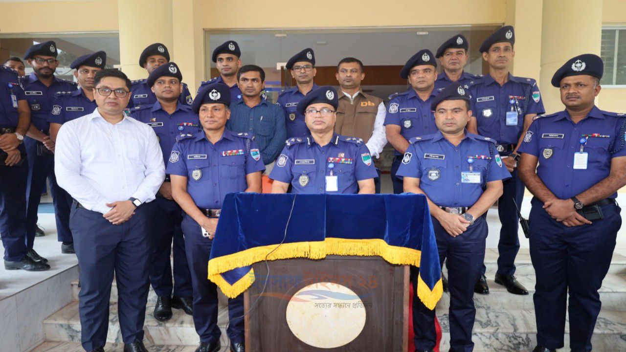 মাদকের বিরুদ্ধে জিরো টলারেন্স। যশোরে সাংবাদিক সম্মেলনে খুলনা রেঞ্জের 