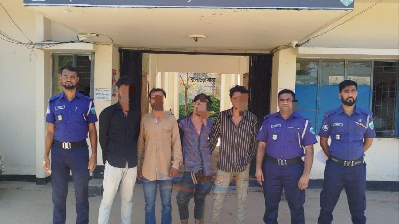 কুলাউড়া  থানা পুলিশের অভিযানে  ইয়াবাসহ ২ মাদক ৪ জন গ্রেফতার।