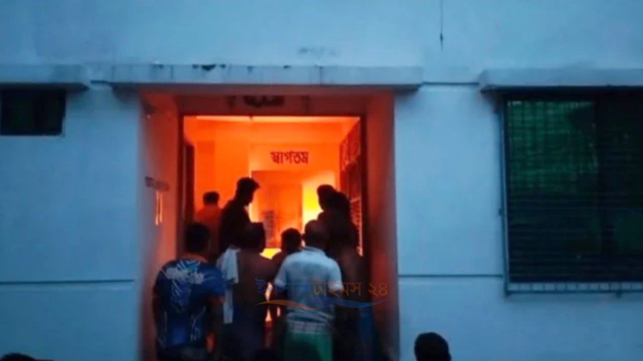 সাভারে কেমিক্যাল কারখানায় ভয়াবহ আগুন, আহত ৫
