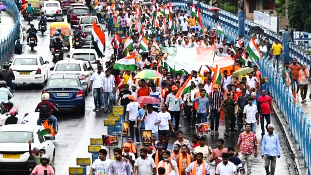 কলকাতায় সাংবাদিকদের বিক্ষোভ, গণমাধ্যমকর্মীদের নিরাপত্তার দাবি