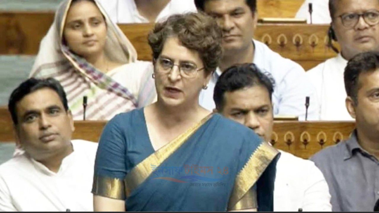 পরীক্ষা সংস্কার কমিটিতে ‘গোমূত্র বিশেষজ্ঞ’ কেন, প্রশ্ন প্রিয়াংকা গান্ধীর