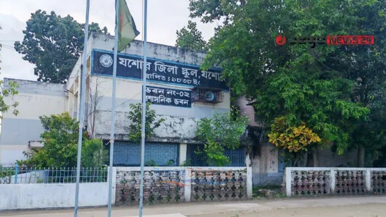 সংকটেও অম্লান ২০০ বছরের ঐতিহ্য