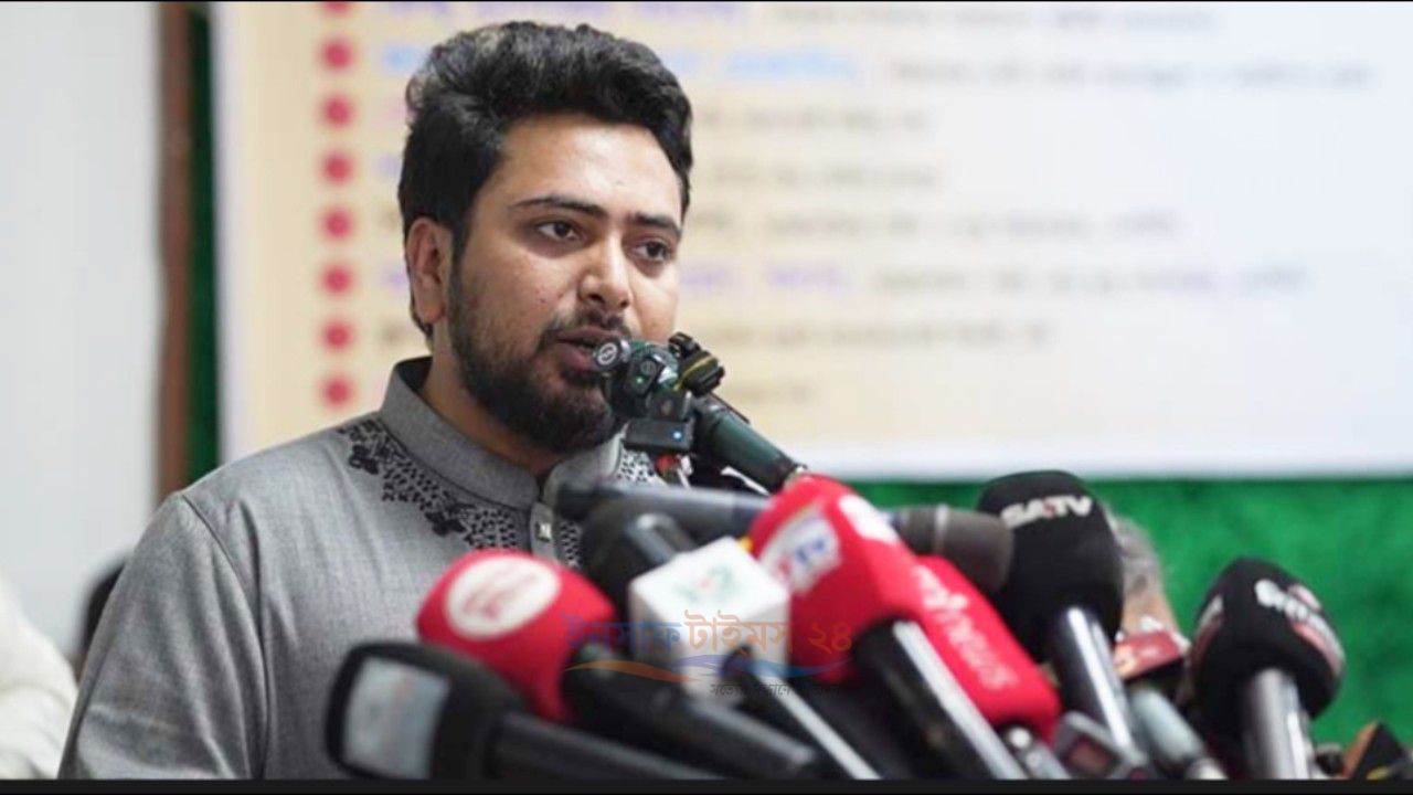 গণতন্ত্র শক্তিশালী না হলে সাম্প্রদায়িক সম্প্রীতি নিশ্চিত হবে না: নাহিদ ইসলাম