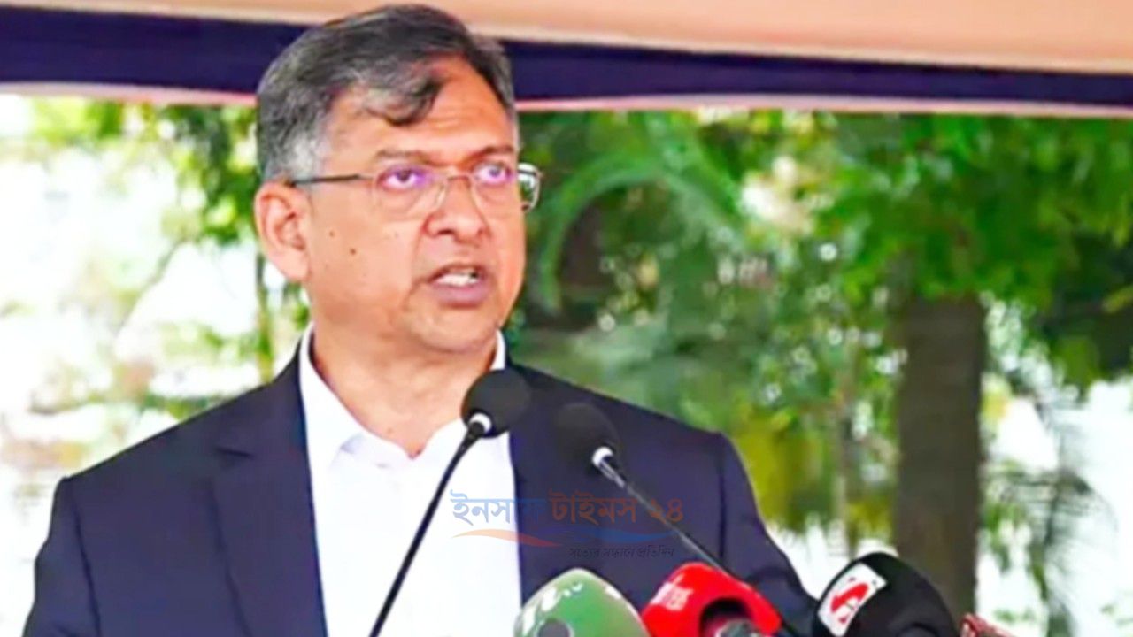 পুলিশ কোনো দলের বা গোষ্ঠীর লাঠিয়াল বাহিনী নয়: স্বরাষ্ট্রমন্ত্রী