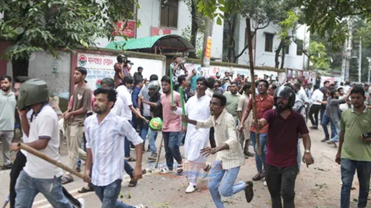 ঢাকার তিন শিক্ষাপ্রতিষ্ঠানে ছাত্রদল-ছাত্রশিবির সংঘর্ষ, আহত একাধিক