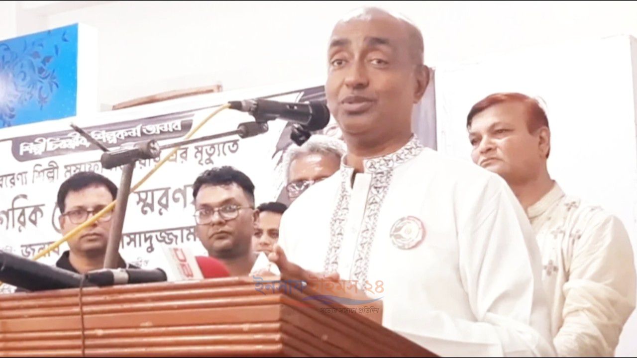 হাসিনা ফিরলে গণহত্যার দায় নিয়ে আইনি প্রক্রিয়ায় যাক: আইনমন্ত্রী
