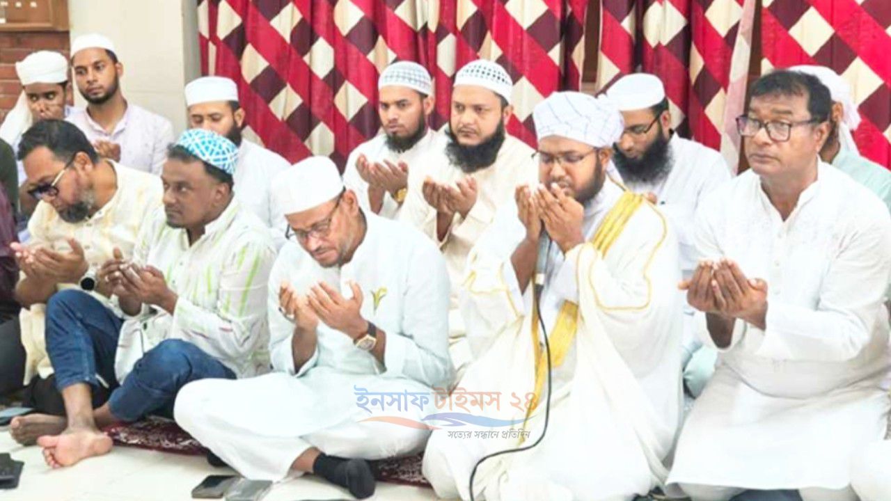 ছেলের খতনা উপলক্ষে সাড়ে ৩ হাজার মাদরাসা-এতিমখানার শিক্ষার্থীকে খাবার খাওয়ালেন প্রতিমন্ত্রী টুকু