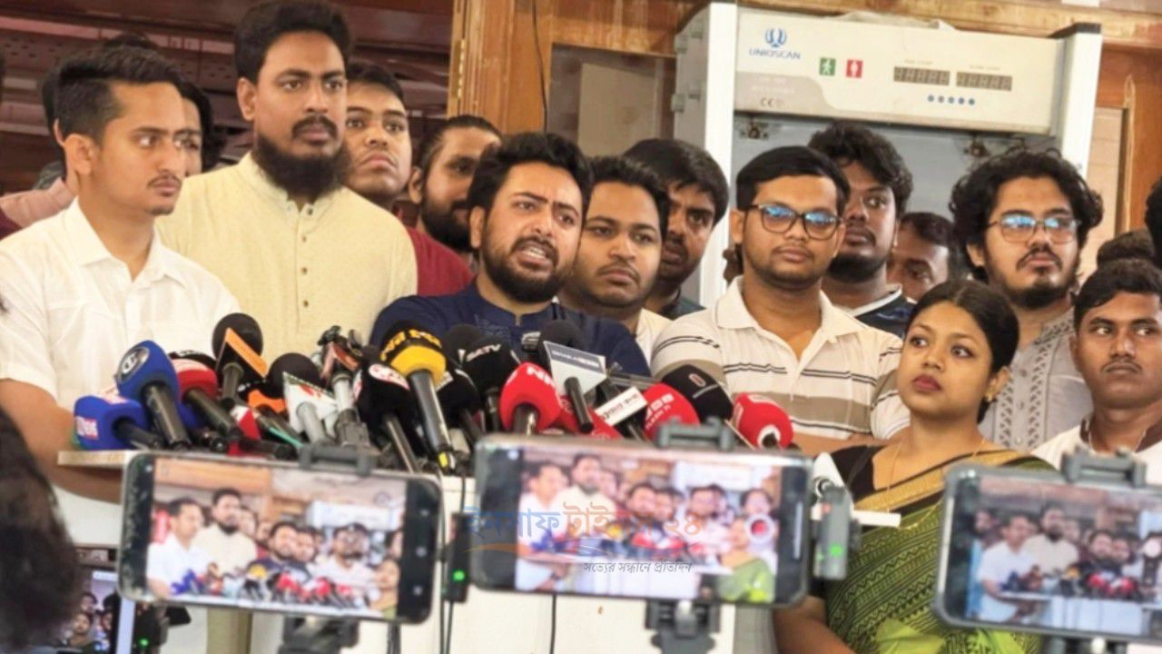 জুলাই স্মৃতি জাদুঘর থেকে সীমান্ত হত্যা ও মোদিবিরোধী আন্দোলনের স্মৃতি বাদ দেওয়ার অভিযোগ নাহিদের