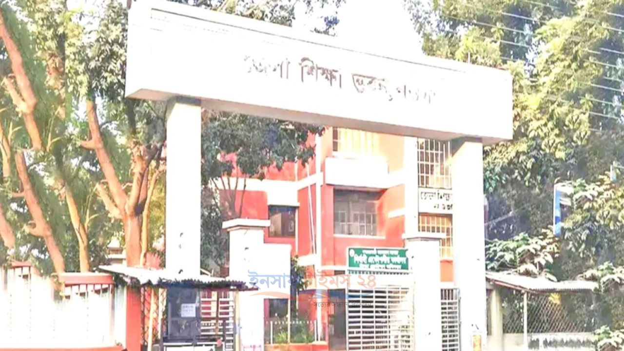 এসএসসির ফল বিপ র্যয়: নওগাঁর ১৯ প্রতিষ্ঠানে পাস করেনি কেউ