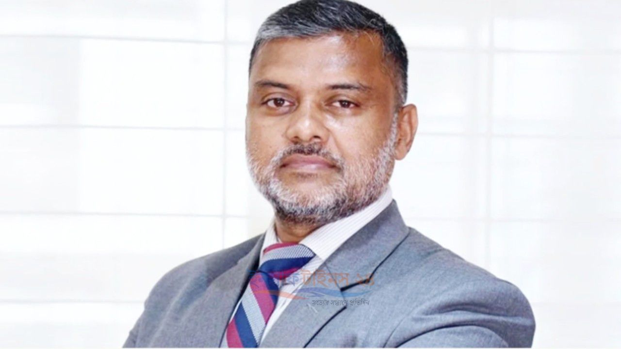 ইগো দেখানোর কিছু নেই, সবাইকে নিয়ে বসুন: শিশির মনির