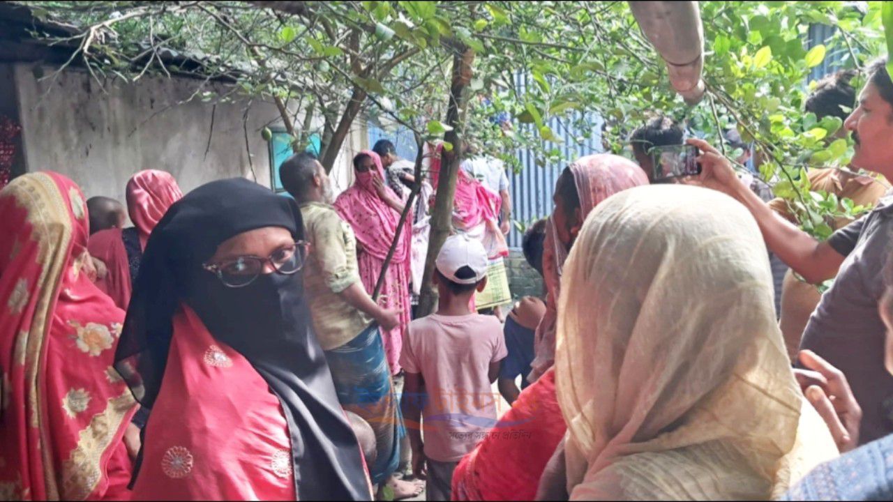 গোয়ালন্দে নিজ ঘরে যুবককে গলা ও দুই হাত কেটে হত্যা