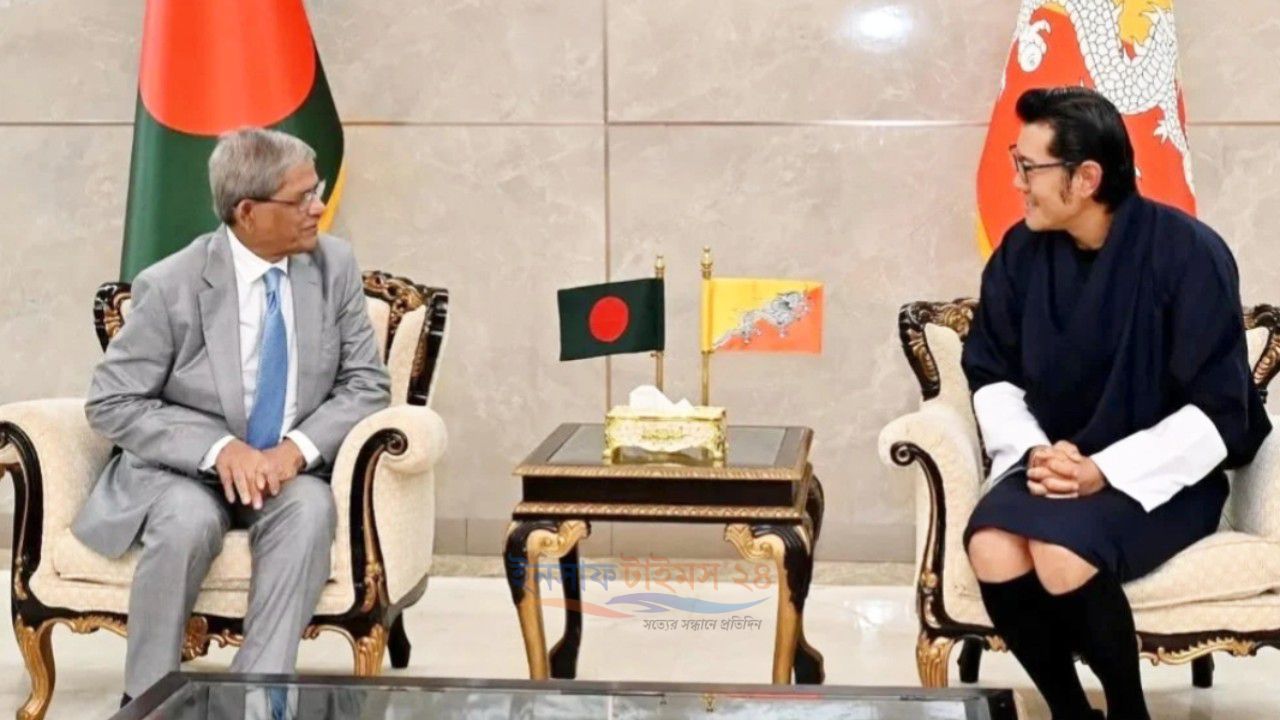 ঢাকায় ভুটানের রাজার যাত্রাবিরতি, রাষ্ট্রপতির সঙ্গে সৌজন্য সাক্ষাৎ