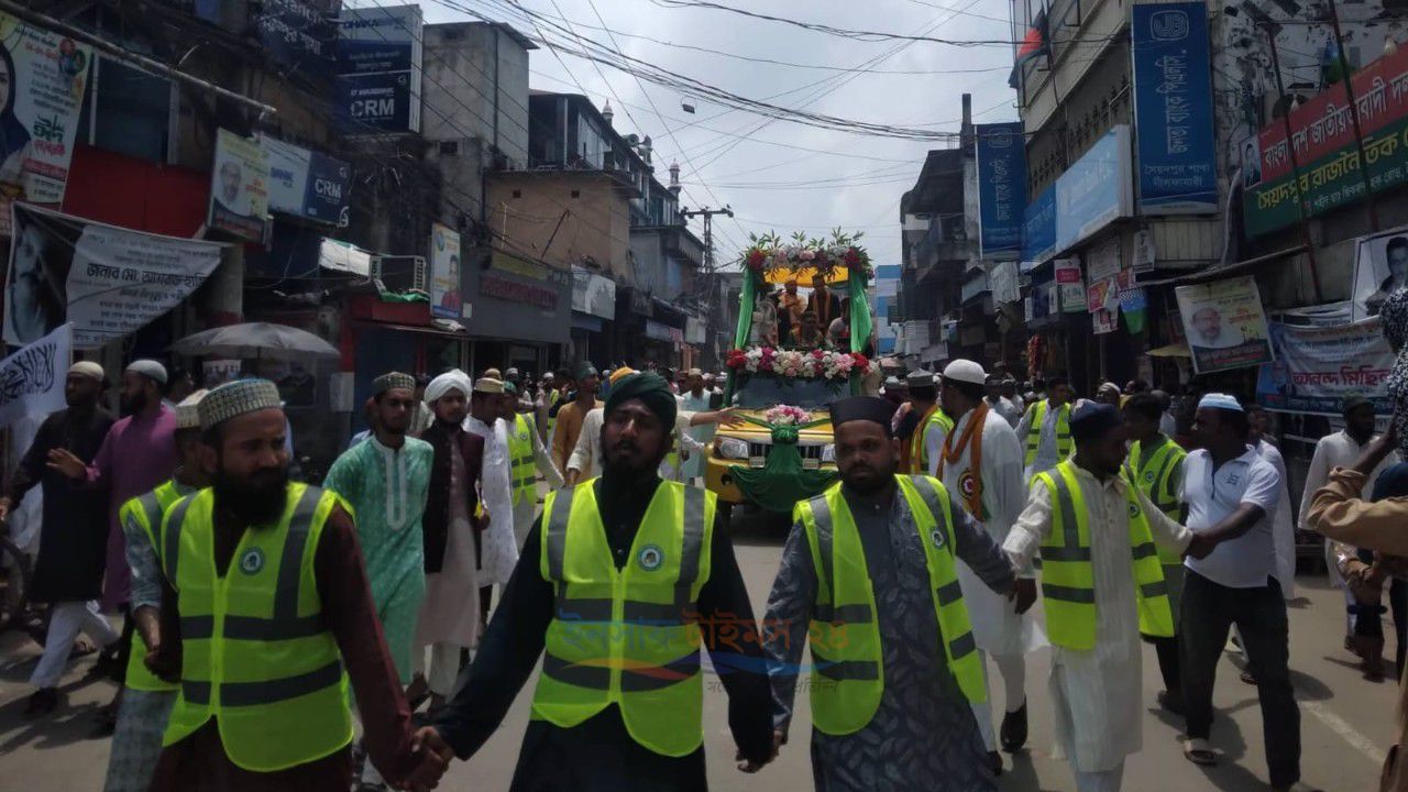 সৈয়দপুরে যথাযোগ্য মর্যাদায় ঈদে মিলাদুন নবী (সা:) উদযাপিত, বর্ণাঢ্য আনন্দ র‌্যালী