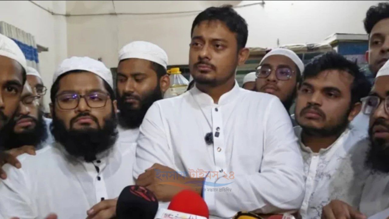 এটা আমাদের ঘরের বিষয়, দুঃখ প্রকাশ করে ওস্তাদদের দোয়া নিয়েছি, সমাধান হয়েছে’
