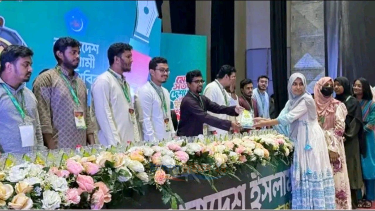 গণভোটের গণরায় মেনে জুলাই সনদ পূর্ণাঙ্গ বাস্তবায়নের দাবি