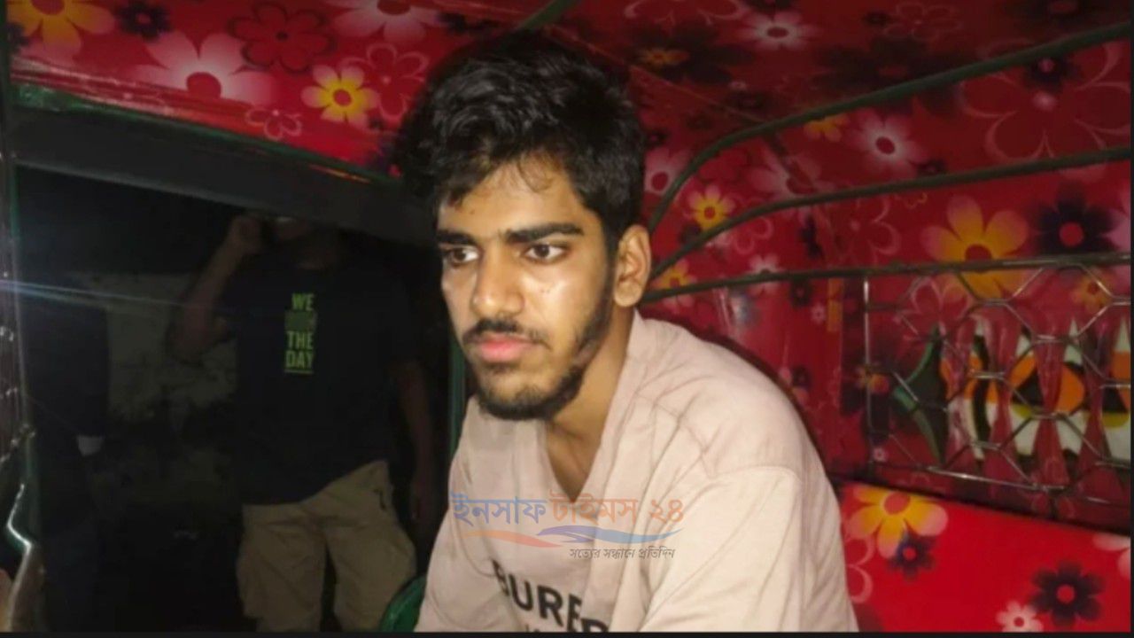নারী শিক্ষার্থীদের নিয়ে অশালীন মন্তব্যের অভিযোগ, শিবিরকর্মী পুলিশ হেফাজতে
