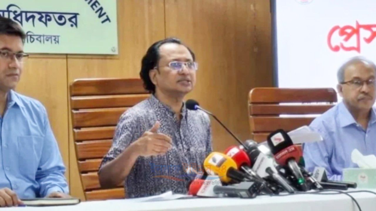 নতুন পে-স্কেল নিয়ে তথ্য উপদেষ্টার ব্যাখ্যা