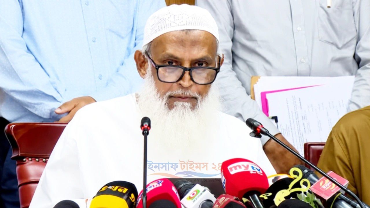 সরকারি ব্যবস্থাপনায় হজ পালনকারীরা ফেরত পাবেন ৪ কোটি ৮৭ লাখ টাকা: ধর্মমন্ত্রী