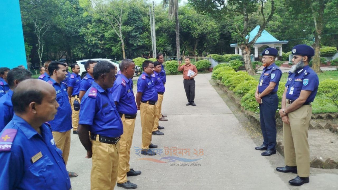 অস্ত্র উদ্ধারে তথ্য দিন পুরস্কার নিন: পঞ্চগড়ে পুলিশ  সুপার,