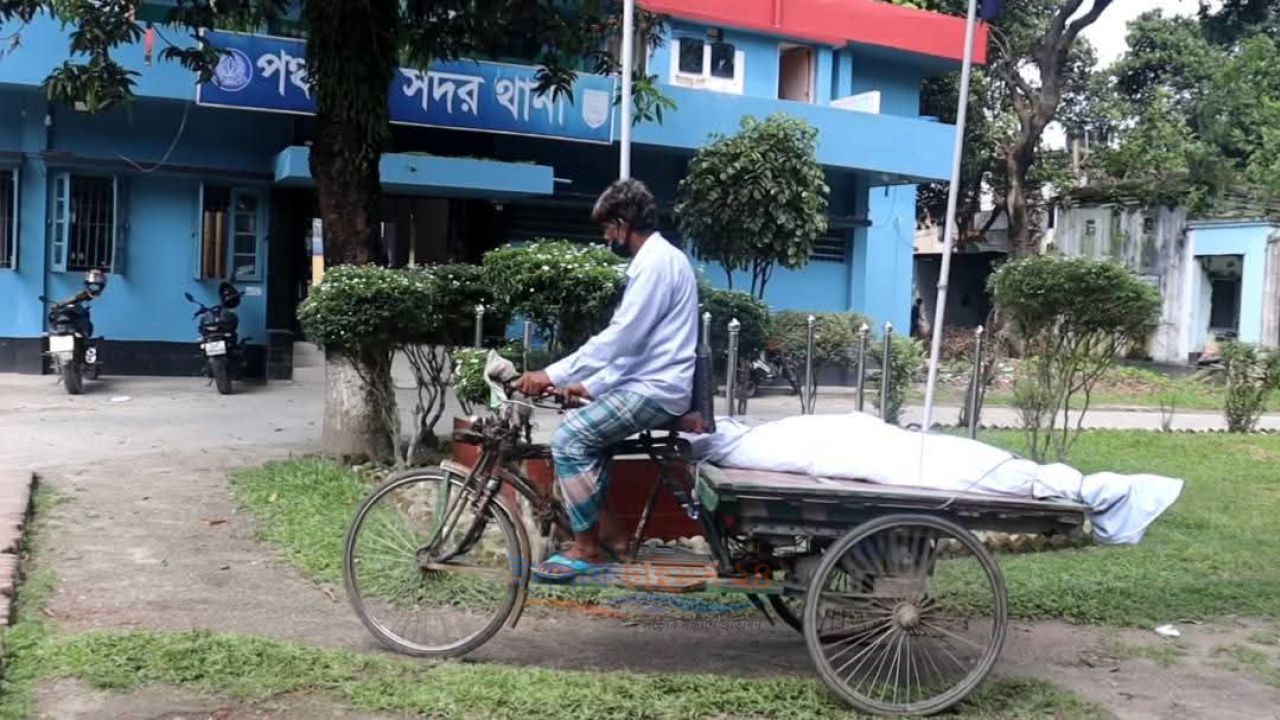 পঞ্চগড়ে স্কুল ছাত্রীর আত্মহত্যা অপহরণের পর ধর্ষণের অভিযোগে গ্রেফতার-২ 