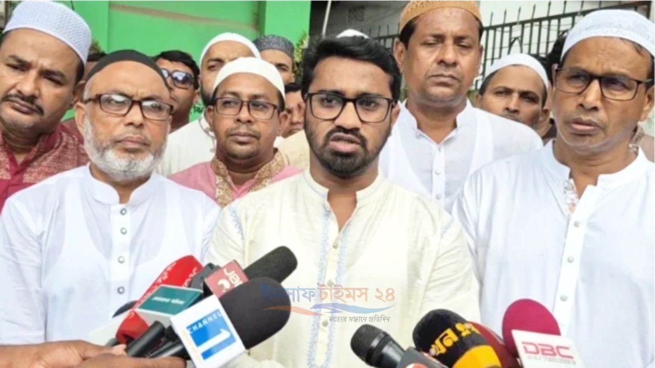 জামায়াত-আওয়ামী লীগের পুরোনো প্রেম আবার জেগেছে: রাশেদ খাঁন