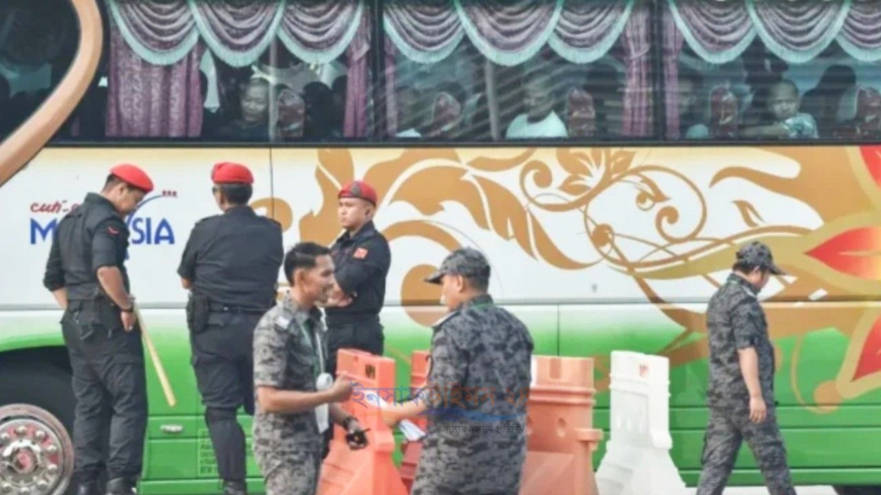 নিরাপত্তা ঝুঁকির মধ্যেই রোহিঙ্গাদের মিয়ানমারে ফেরত পাঠাচ্ছে মালয়েশিয়া