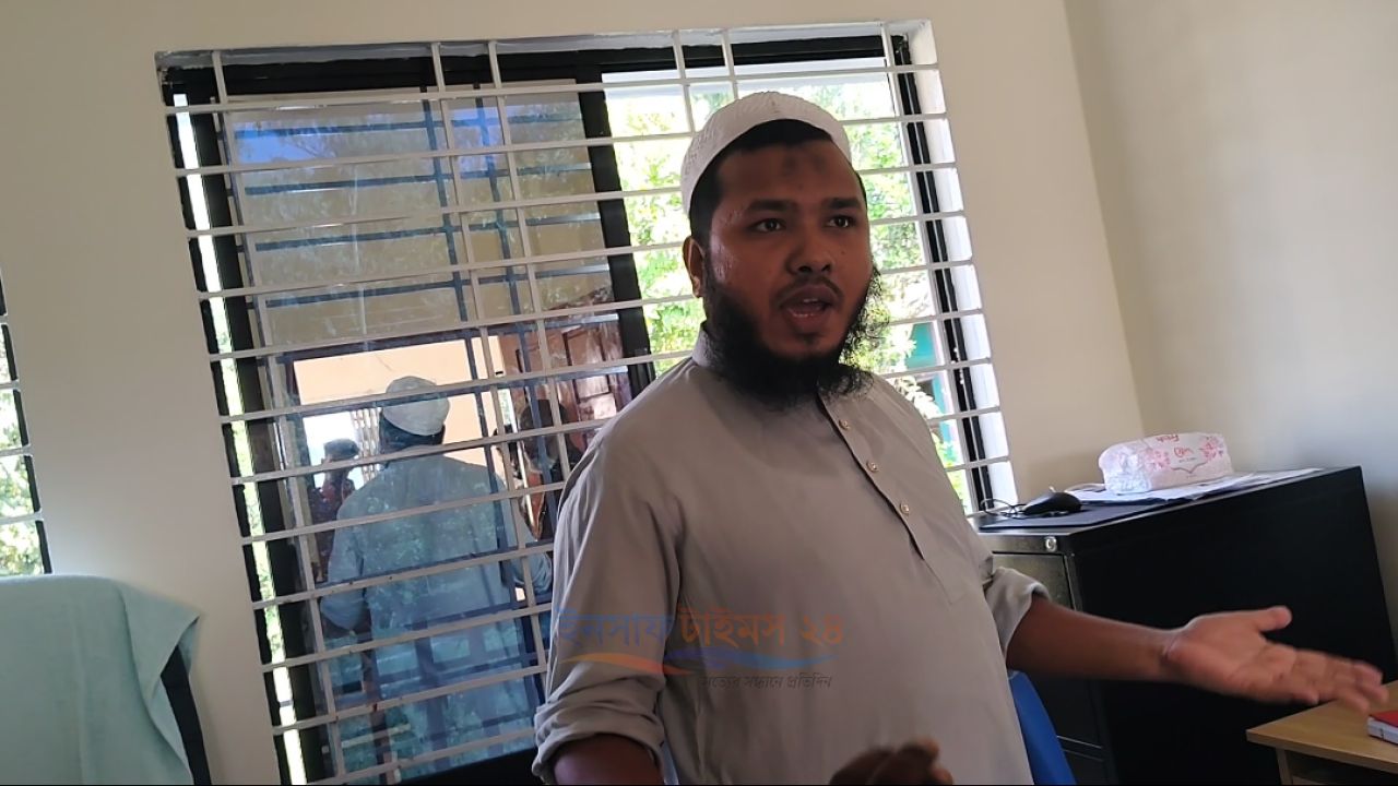 বকশীগঞ্জে তথ্য সংগ্রহে গিয়ে সাংবাদিকদের বাধার অভিযোগ, তদন্ত করবে ভূমি প্রশাসন।